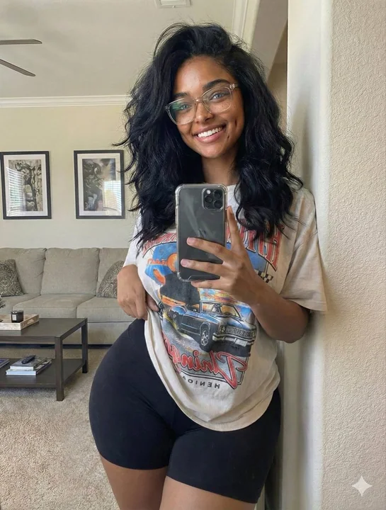 Deep skin girl's living room casual daily photos