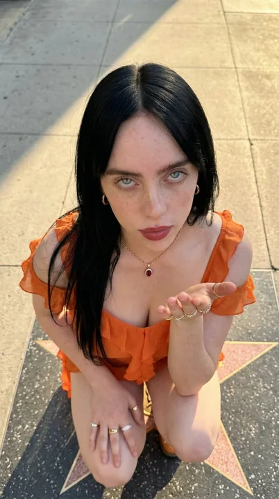 Закат с видом на золотистую красавицу на шоу «Путь звезд»