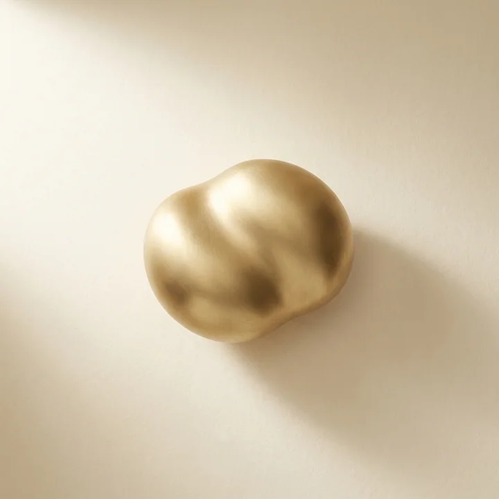 極限のミニマルな抽象彫刻と光の影