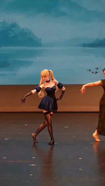 多源融合のロールアクション動画生成方案