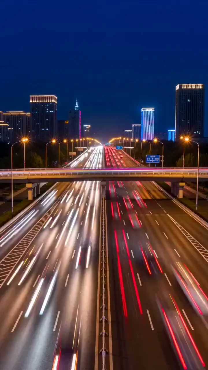 Zibo's national trend neon light-and-shadow dynamic fast cuts